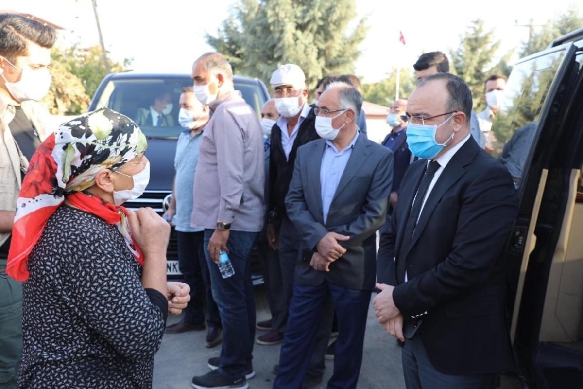 Vali Yırık:&rdquo;Devletimizin t&uuml;m imkanlarını vatandaşlarımızın kullanımına sunmaya &ccedil;alışıyoruz&rdquo;