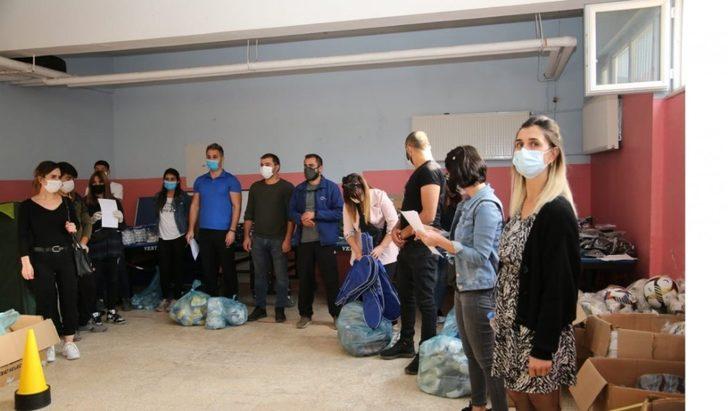 Tunceli’de okullara spor malzemesi desteği G4