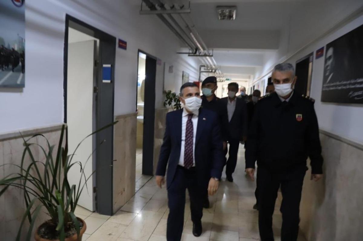 Vali Atay&rsquo;dan jandarma karakoluna ziyaret