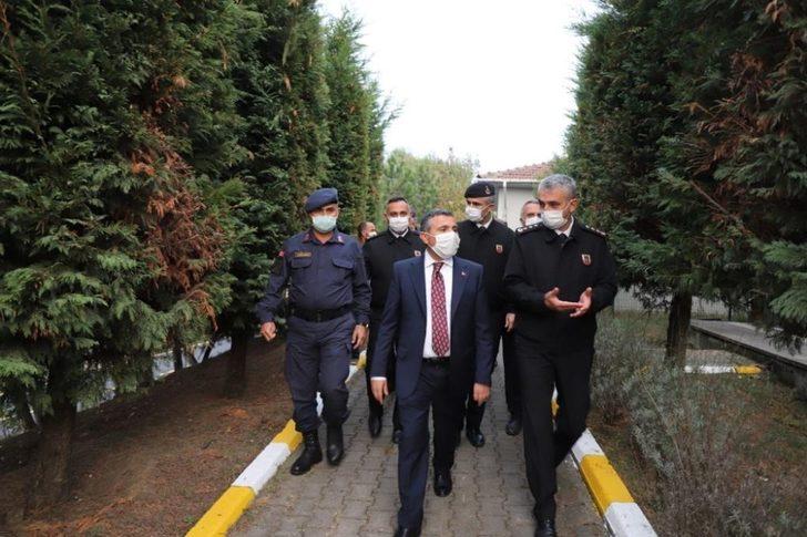 Vali Atay’dan jandarma karakoluna ziyaret G2