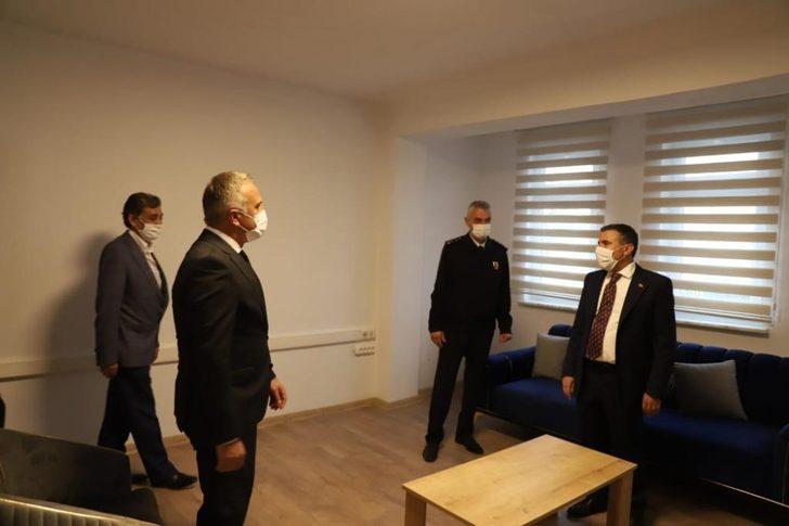 Vali Atay’dan jandarma karakoluna ziyaret G4