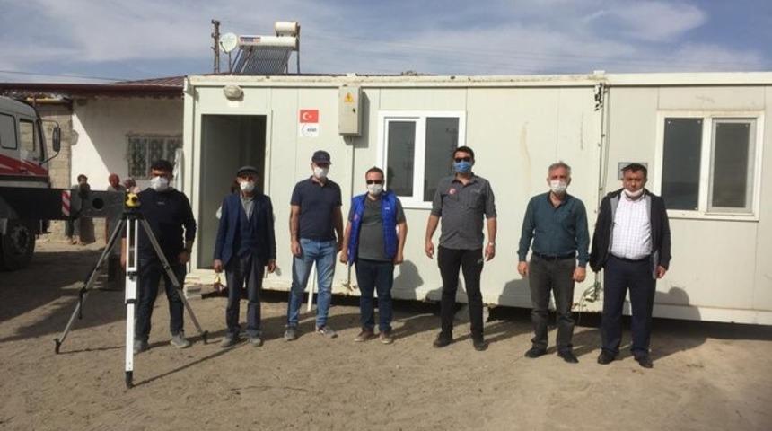 Depremde evleri hasar g&ouml;ren aileler i&ccedil;in konteyner kuruldu