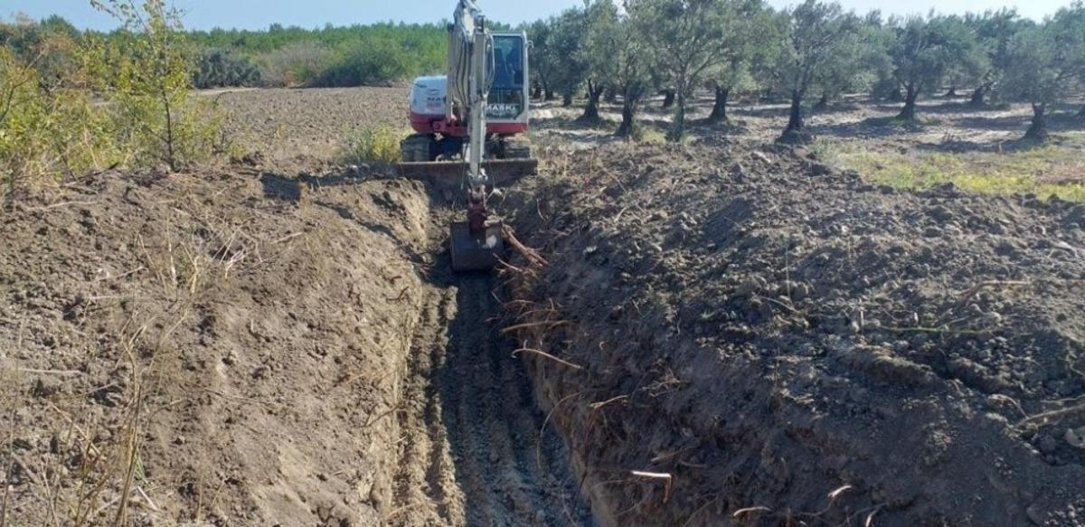 Erdelli Mahallesi&rsquo;nde bin 500 metre dere temizlendi