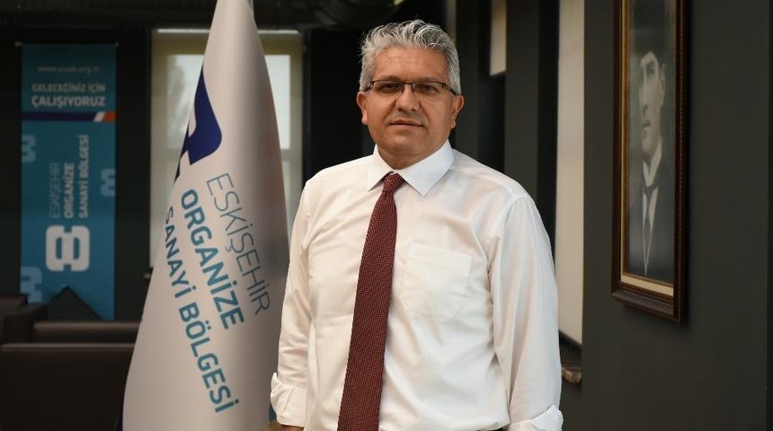 Başkan K&uuml;peli, "Cumhuriyetin ışığında &ccedil;alışıyor, &uuml;retiyor ve geleceğimizi inşa ediyoruz"