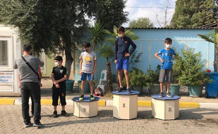 Yunusemreli atletler Cumhuriyet Kupasında madalyaları topladı G3