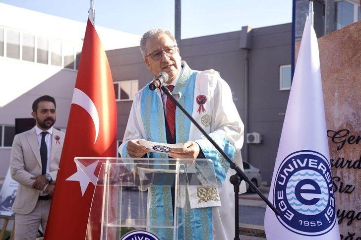 Ege Üniversitesinde Cumhuriyet Bayramı töreni G3