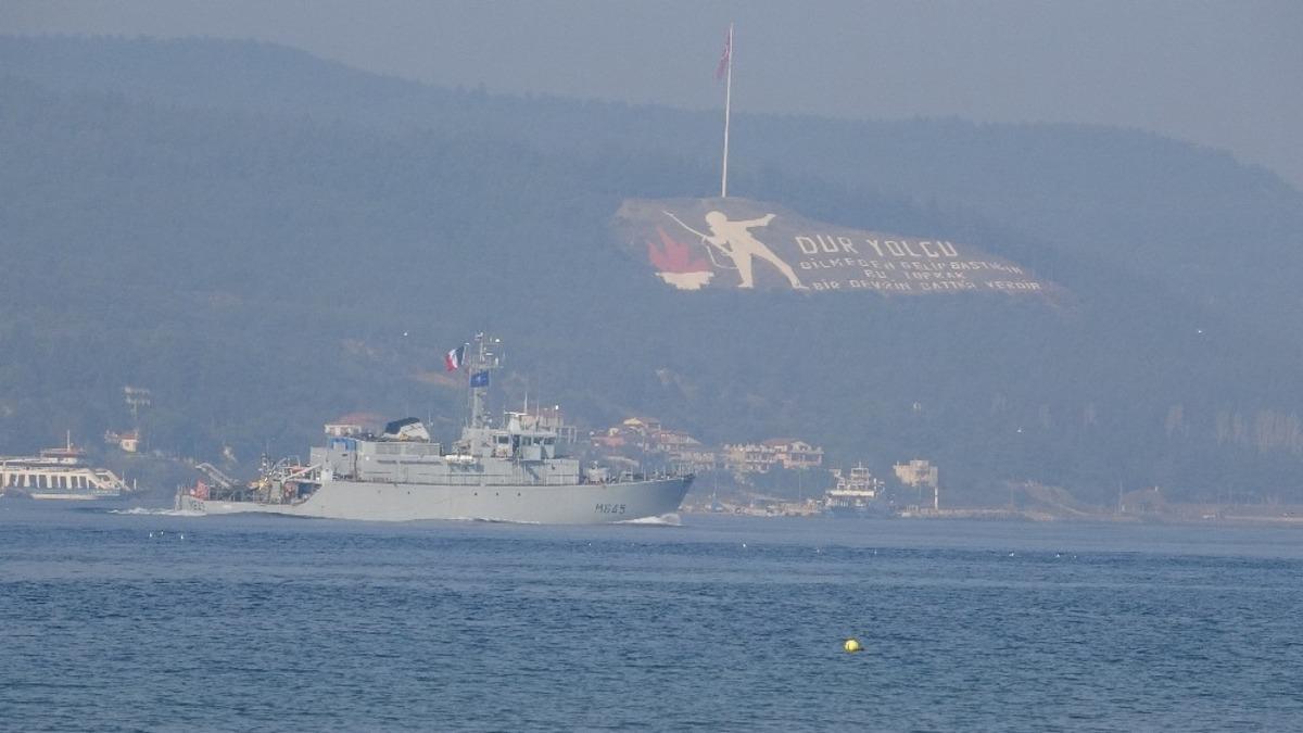 NATO savaş gemileri peş peşe &Ccedil;anakkale Boğazı&rsquo;ndan ge&ccedil;ti