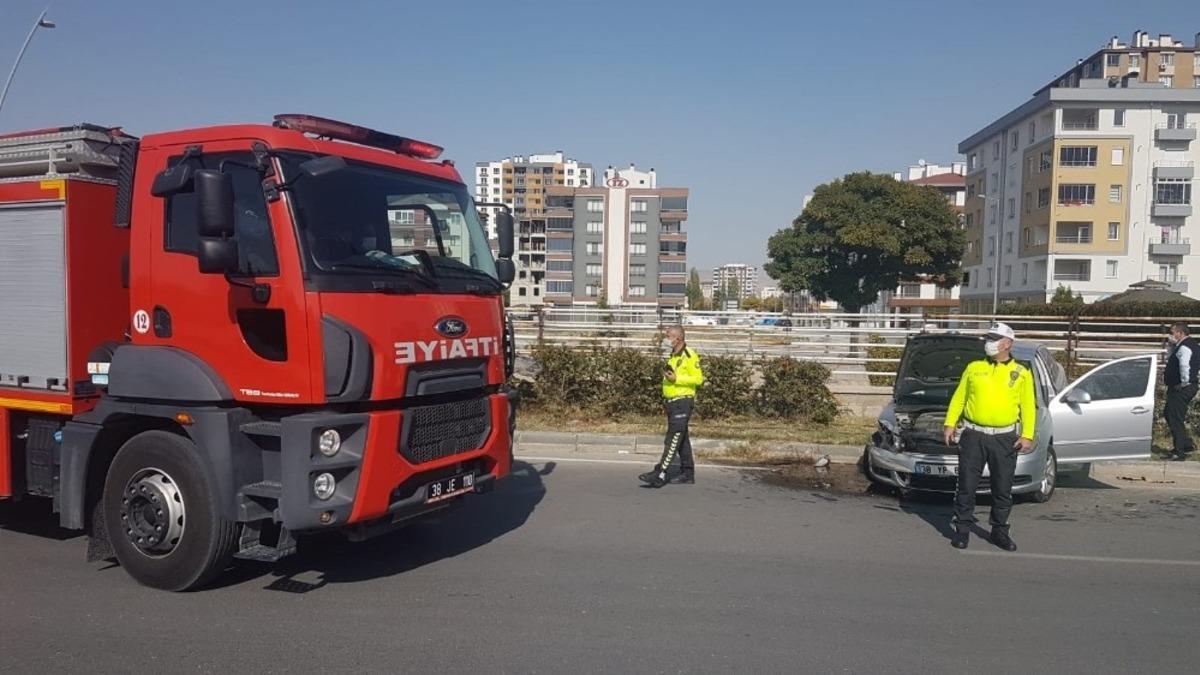 Otomobil yan yattı: 1 yaralı