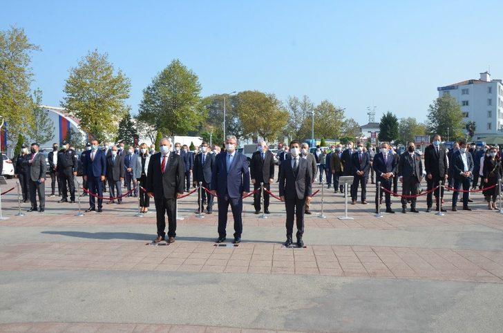 Fatsa’da 29 Ekim kutlamaları çelenk sunumu ile başladı G1