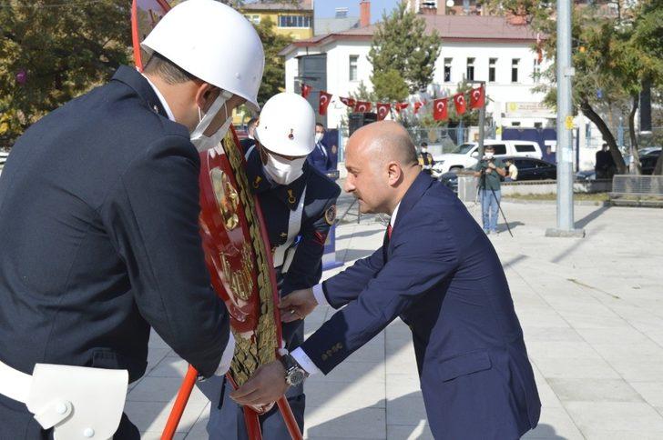 Ağrı’da 29 Ekim Cumhuriyet Bayramı dolayısıyla tören düzenlendi G3