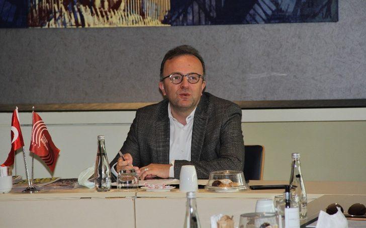 BİK Genel Müdürü Rıdvan Duran, İzmir’deki gazete sahipleriyle buluştu G2