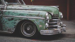 Rüyada arabaya binmek ne anlama gelir? Rüyada uçan, lacivert arabaya binmek ne demek?