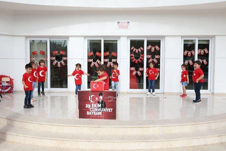 Mezitlili minikler cumhuriyet coşkusunu doyasıya yaşadı G2