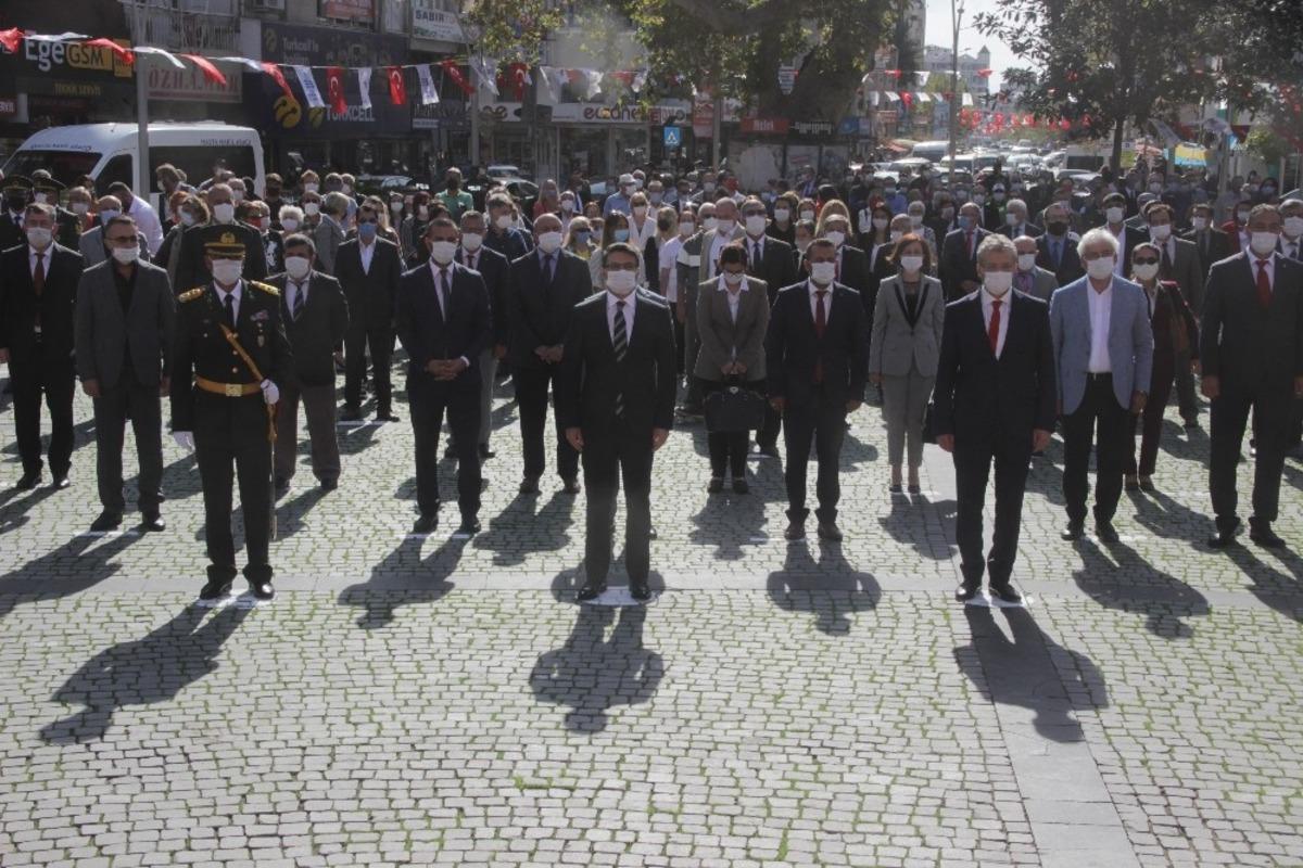 Edremit&rsquo;te 29 Ekim coşkusu