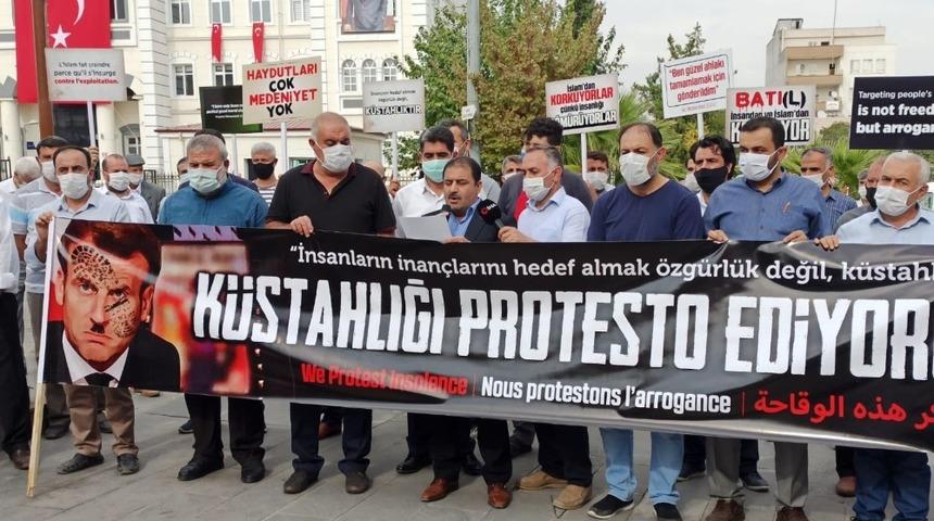 Kahta’daki STK’lardan Macron’a tepki