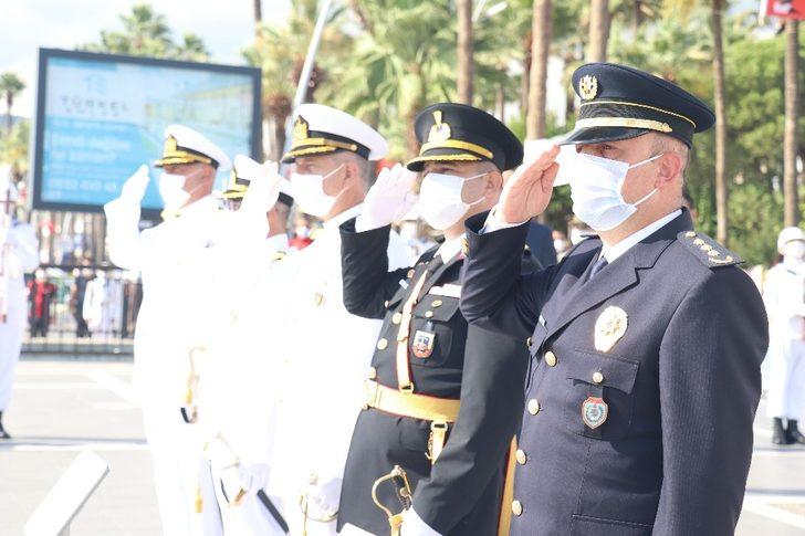 Cumhuriyet Bayramının 97.yılında Marmaris’te çelenk sunma töreni yapıldı G3