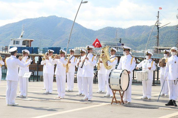 Cumhuriyet Bayramının 97.yılında Marmaris’te çelenk sunma töreni yapıldı G5