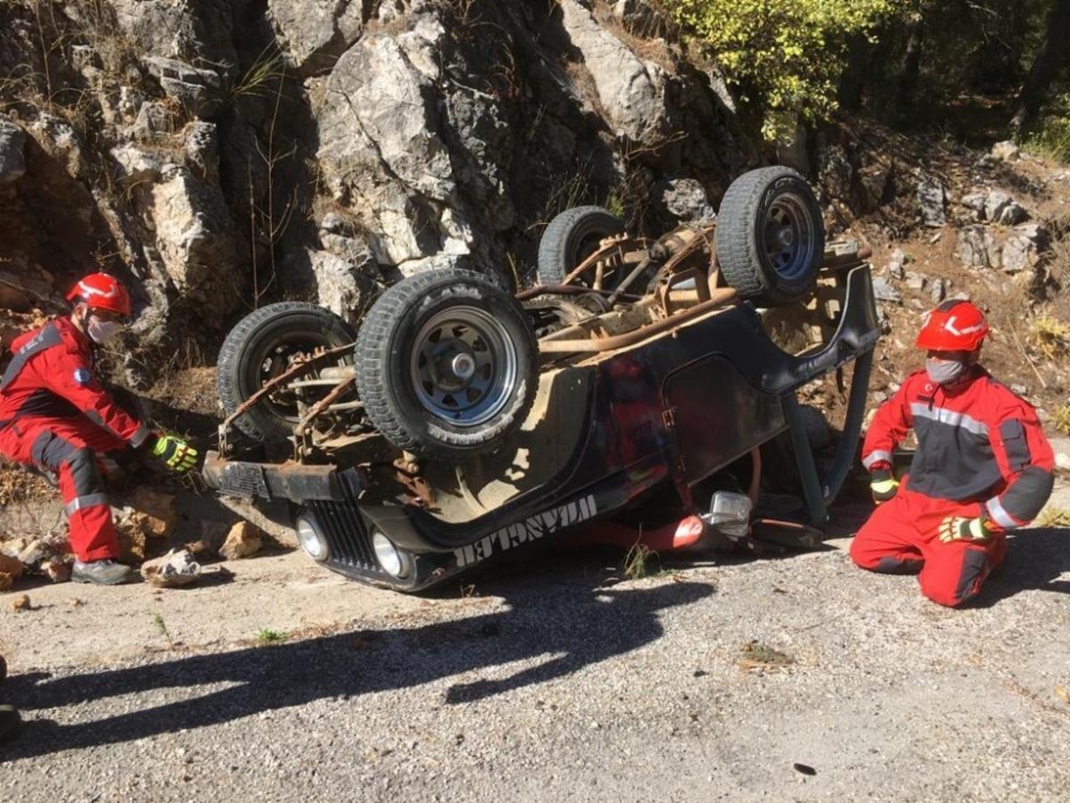 Takla atan cipin altında kalan kişi &ouml;ld&uuml;