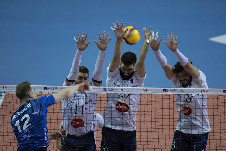 Voleybol: AXA Sigorta Efeler Ligi G2