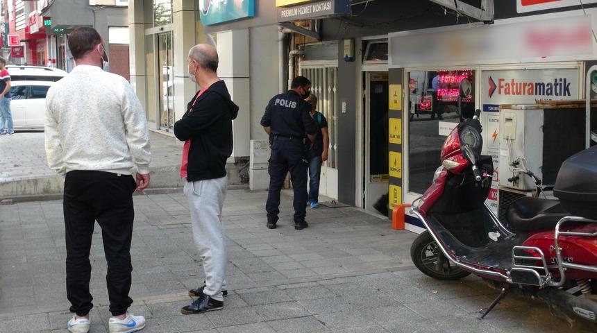 Kocaeli'de korkun&ccedil; olay! Karı-koca yarım saat arayla bı&ccedil;aklandı