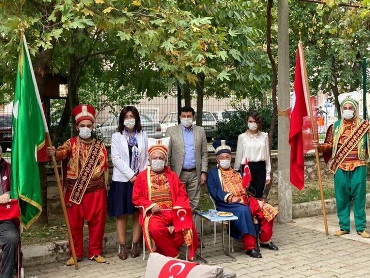 Huzurevi Mehter Takımı ilk gösterisini yaptı G2