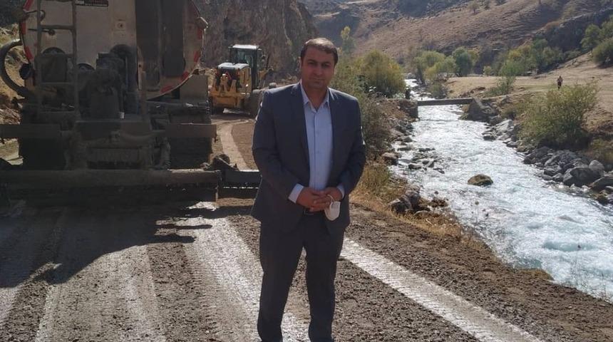 Bah&ccedil;esaray&rsquo;daki Subaşı b&ouml;lgesinin yolu asfaltlandı