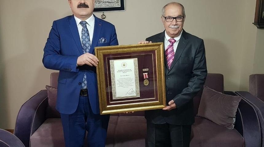 Balkondan d&uuml;şen 15 Temmuz gazisi hayatını kaybetti