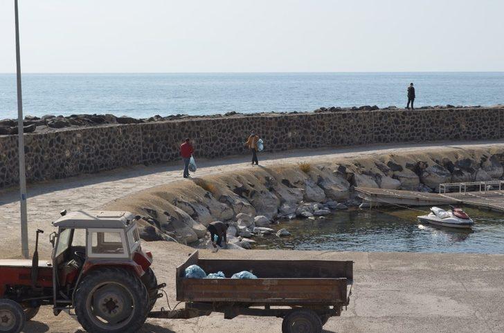 Van Gölü sahilinde temizlik çalışması G5