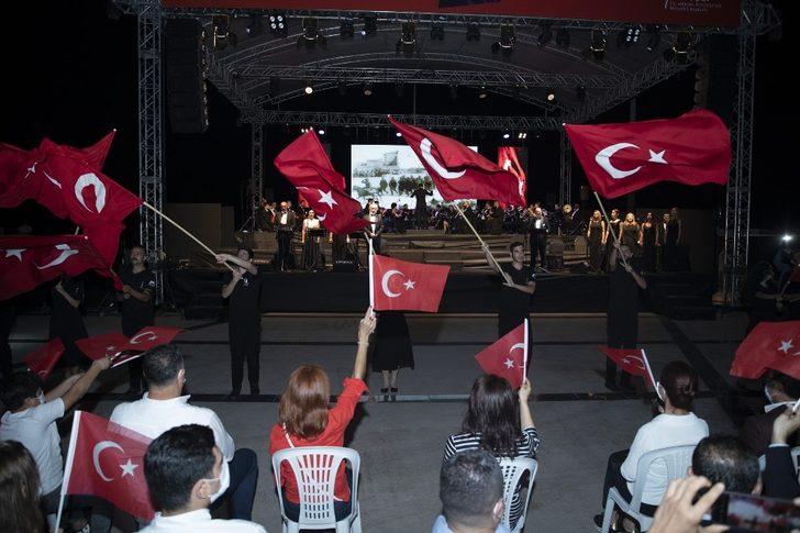 Cumhuriyet coşkusu Büyükşehir Belediyesi ile tüm Mersin’i sardı G1
