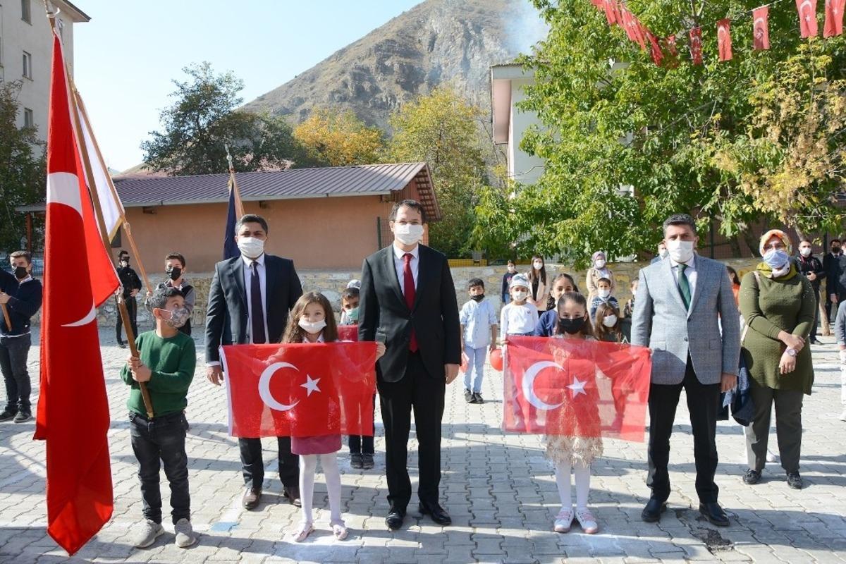 &Ccedil;atak&rsquo;ta Cumhuriyet Bayramı coşkusu