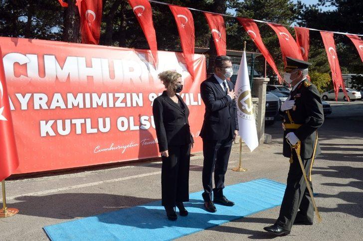 Erzurum’da 29 Ekim Cumhuriyet Bayramı tebrikat töreni G4