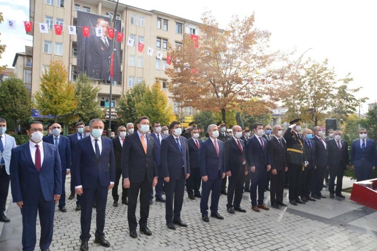 Kırşehir&rsquo;de Cumhuriyet Bayramı Coşkusu