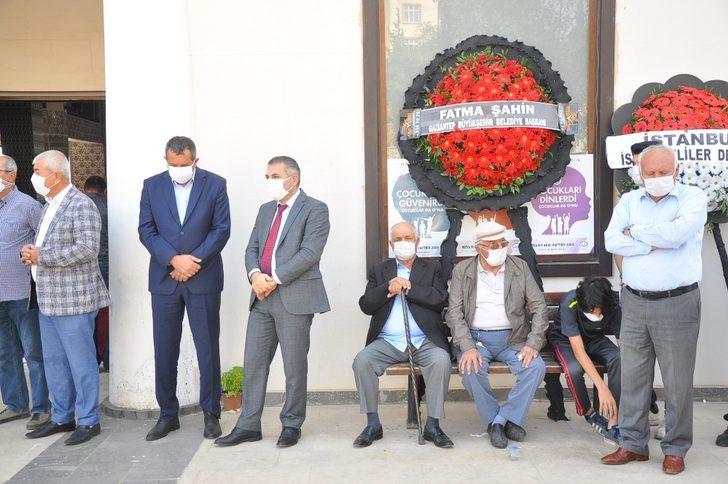 İslahiye Belediye Başkanı Vural’ın annesi vefat etti G1