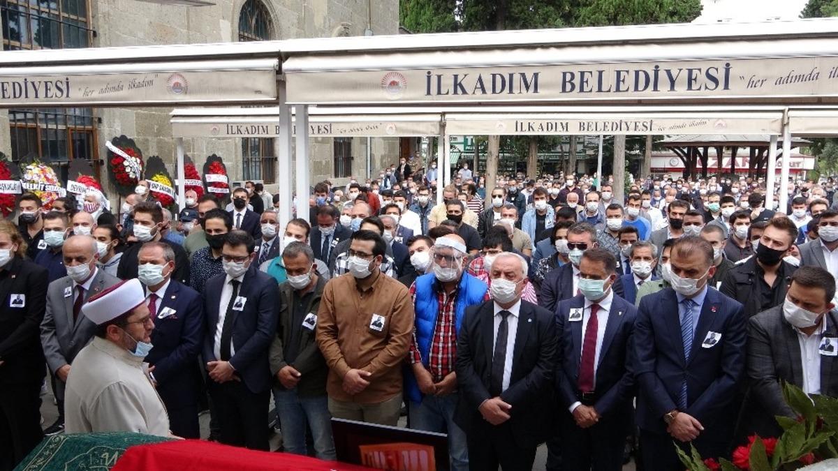 CHP İl Gen&ccedil;lik Kolları Başkanı kansere yenik d&uuml;şt&uuml;