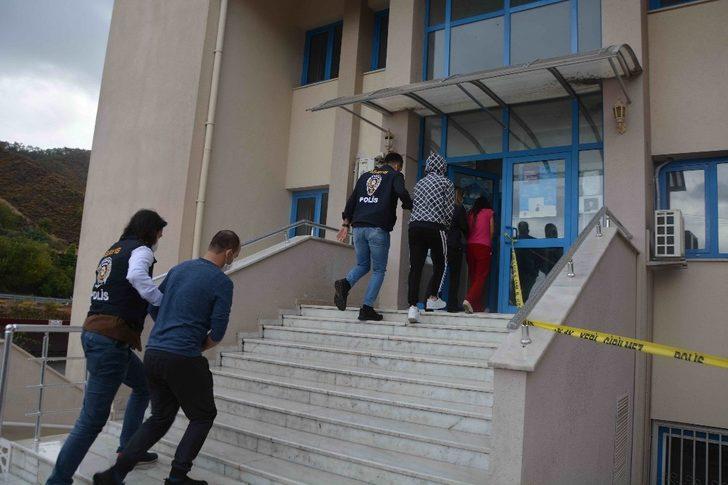 Ölü bulunan bebeğin annesi tutuklandı G2