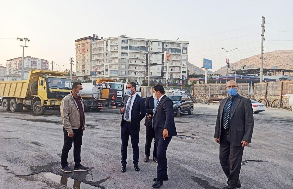 B&uuml;y&uuml;kşehir Belediyesi Genel Sekreteri Kardan Silvan Kaymakamı &Ccedil;elik ile bir araya geldi