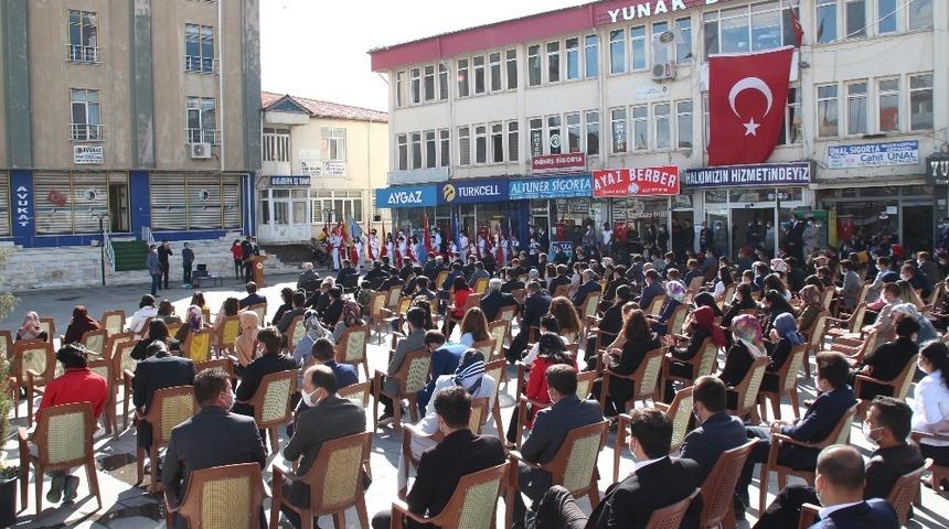 Yunak&rsquo;ta 29 Ekim kutlamaları