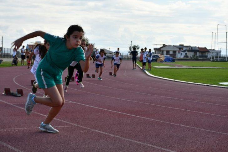 Cumhuriyet kupası atletizm yarışları yapıldı G2