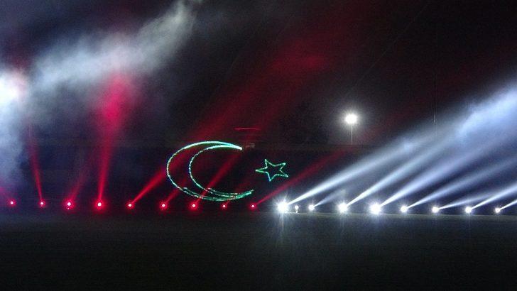 Uşak 29 Ekimi ışık gösterileriyle kutladı G2