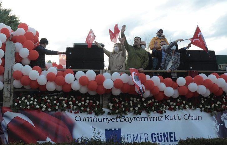 Kuşadası’nda konvoylu kutlama G5