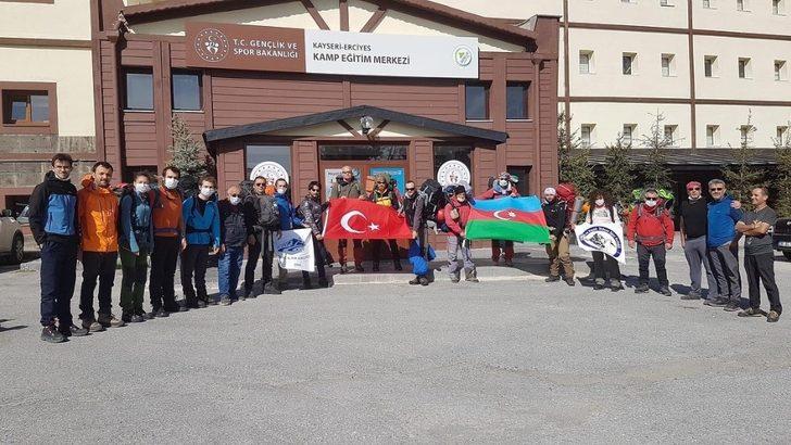 29 Ekim Cumhuriyet Bayramı Erciyes zirve tırmanışı yapıldı G2