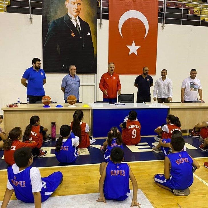 Kepez Belediyesi Spor Kulübü’nden Cumhuriyet Bayramı kutlaması G3