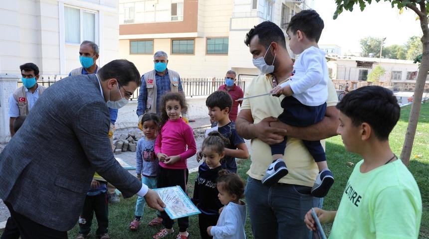 Canpolat halkla i&ccedil; i&ccedil;e olmaya devam ediyor