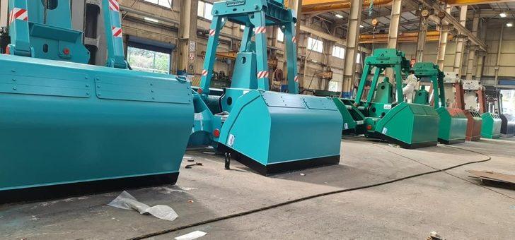 Batı Afrika ülkelerine 8 adet uzaktan kumandalı kepçe ihraç edildi G1