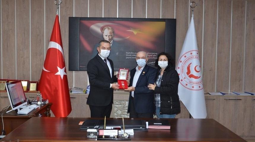 Kıbrıs gazilerine “Milli Mücadele Madalyaları” verilmeye devam ediliyor