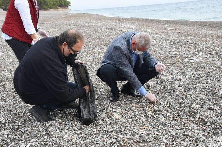 Başkan Topaloğlu, sahil temizliğinde G4