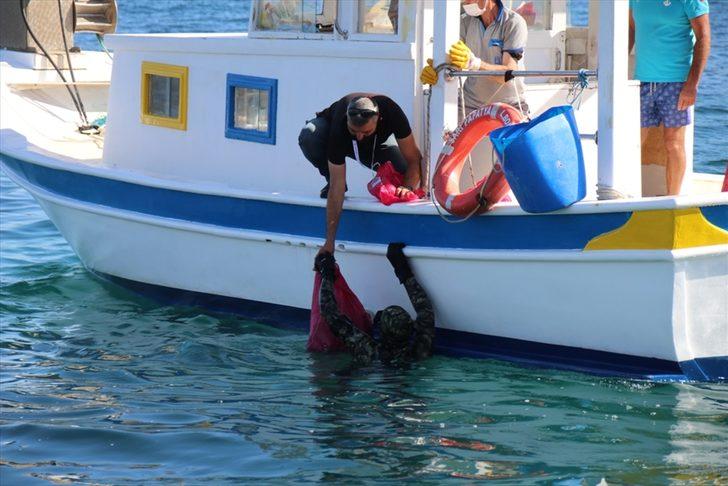 Bodrum'da dalgıçlar deniz dibi temizliğinde 275 kilogram atık çıkardı G2