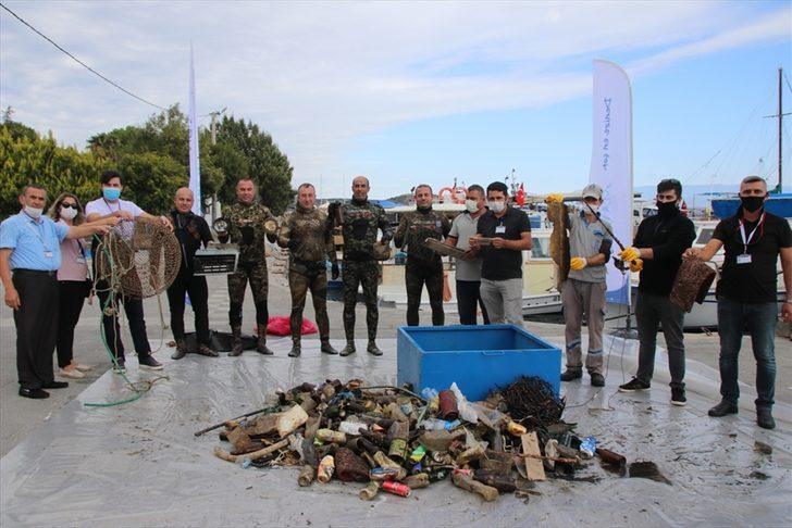 Bodrum'da dalgıçlar deniz dibi temizliğinde 275 kilogram atık çıkardı G3