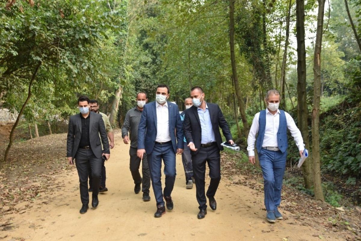 D&ouml;ngel Vadisi mesire alanına yeni y&uuml;r&uuml;y&uuml;ş yolları yapılıyor