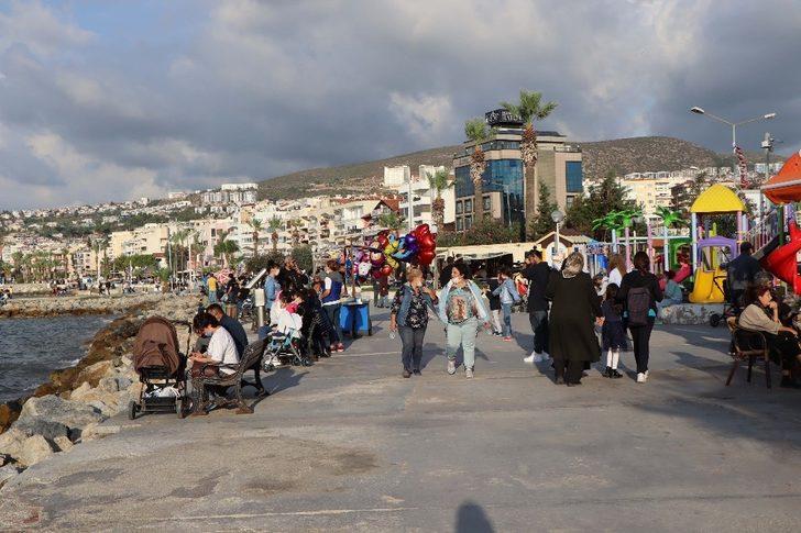 Başkan Günel, “Kuşadası’nda şu ana kadar can kaybımız yok” G3